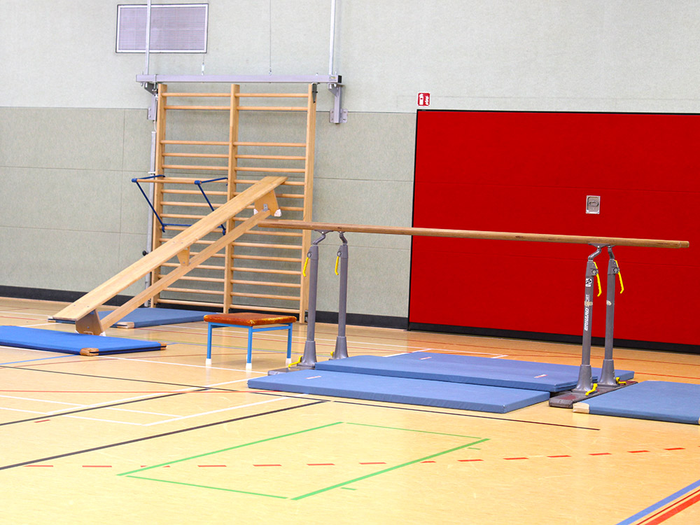 Aufbau Turnhalle