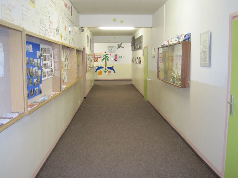 images/historischesSchulhaus/gang.jpg#joomlaImage://local-images/historischesSchulhaus/gang.jpg?width=800&height=600
